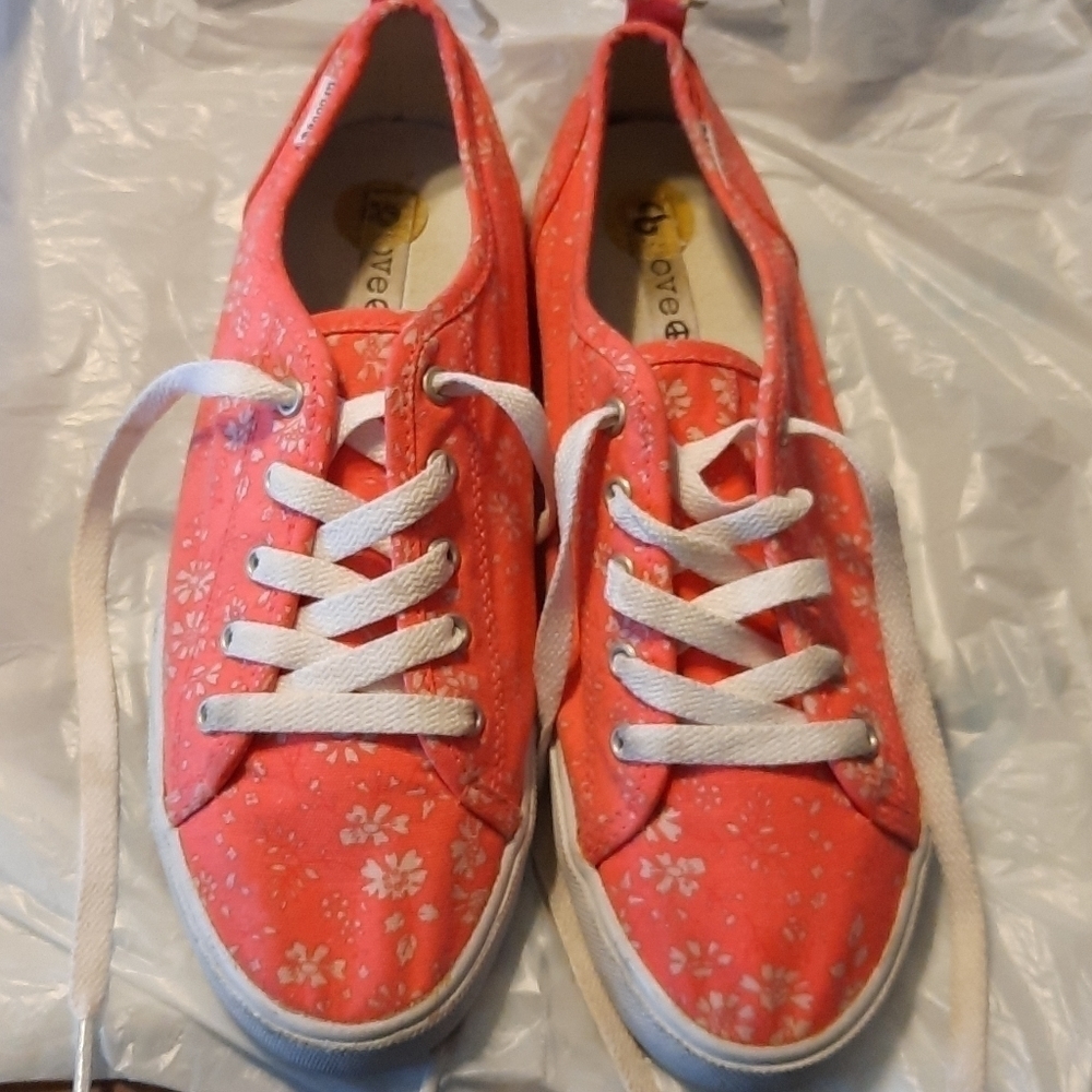 Women's Groove Sneakers 👟 Hot Pink